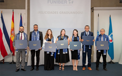 UNIB celebra una ceremonia de entrega de títulos en Costa Rica